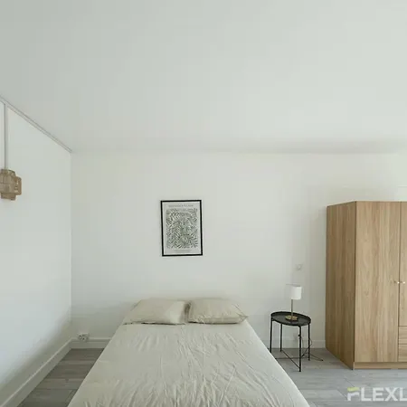 Flexliving - - Mouchez 펜션 *