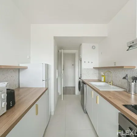 Flexliving - - Mouchez Holiday home Paris
